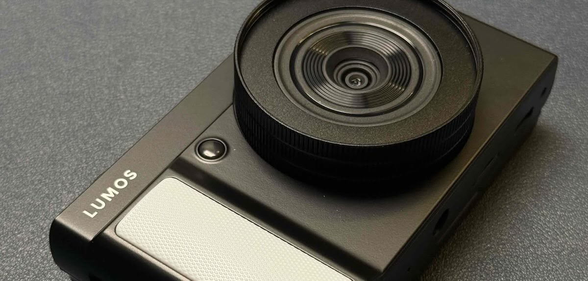 Portable Travel Camera Companion: The LUMOS EVOKE Camera Review