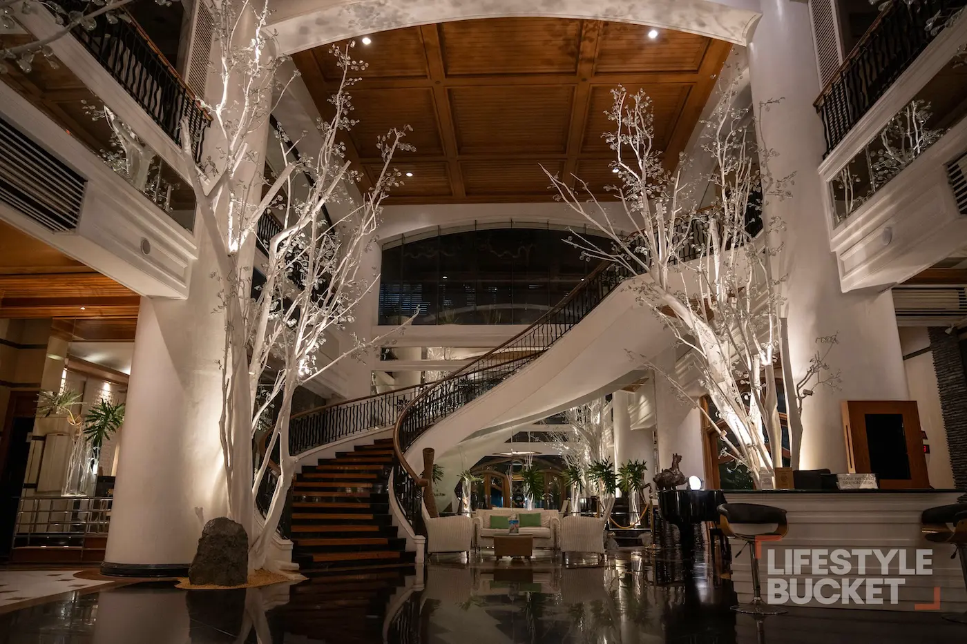 Vivere Hotel Lobby